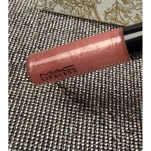 MAC Lipglass VIRGIN KISS Brillant A Levres Lip Gloss Makeup Beauty Rare
